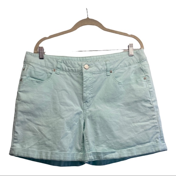 Liverpool Jeans Company Pants - Liverpool Jean Co women's shorts 16 33 the Linda short stretch jean 7"